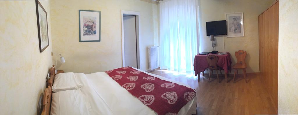 Meuble Villa Neve กอร์ตินาดัมเปซโซ ภายนอก รูปภาพ
